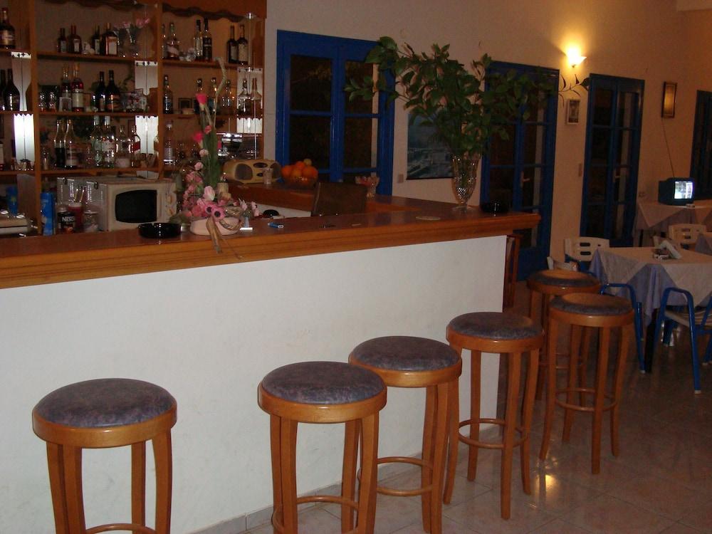 Creta Sun Hotel Studios อาเยีย เปลาเยีย ภายนอก รูปภาพ